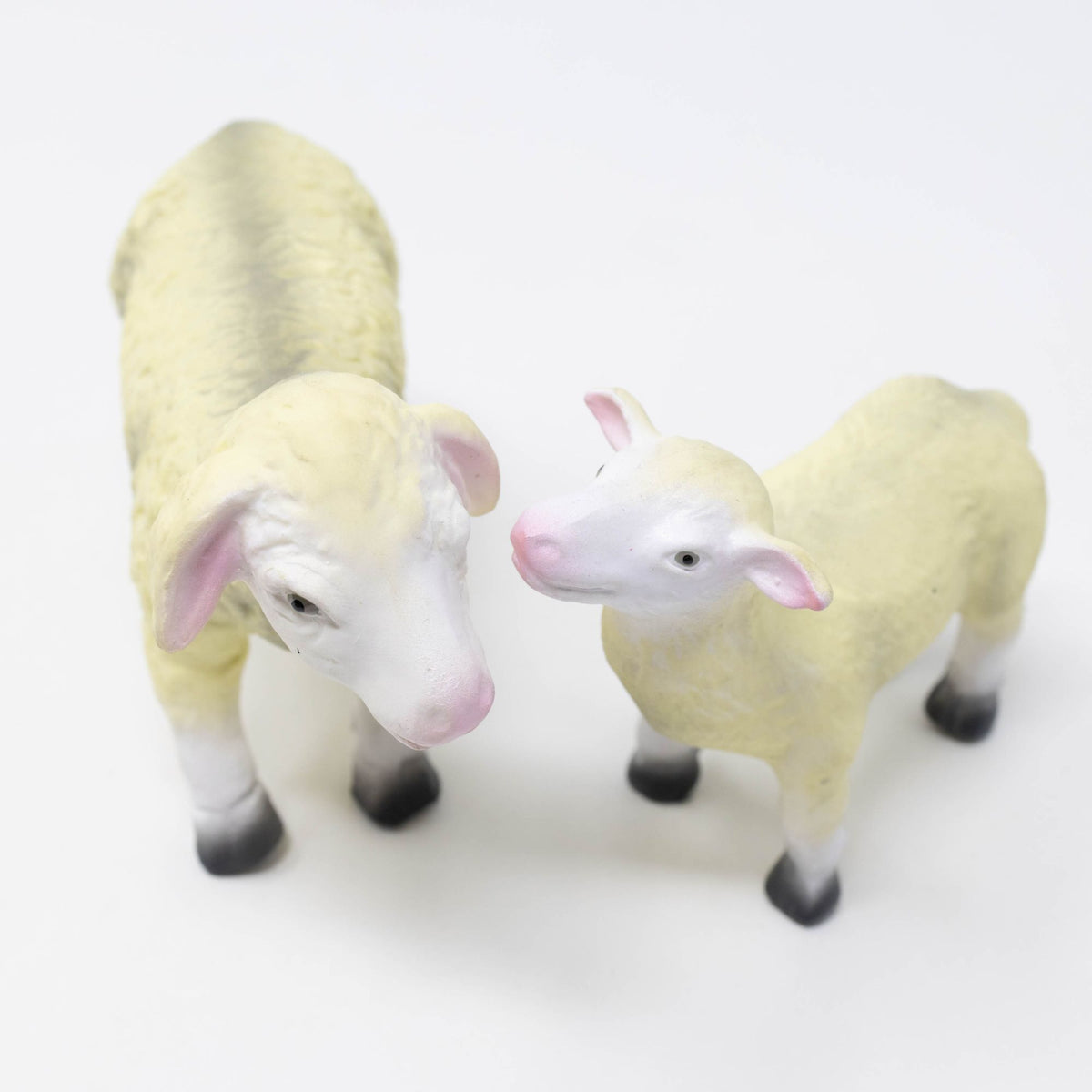 20% Off FARM ANIMALS (set of 8)